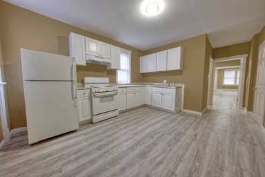 Main picture of 307 Eichelberger St