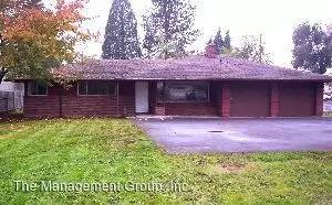 Main picture of 2712 NE Burton Rd