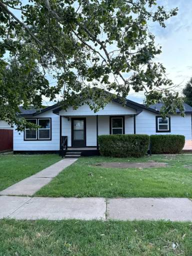 Main picture of 2412 Wallace St