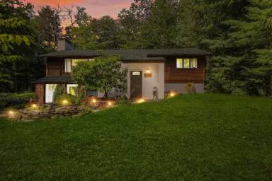 Main picture of 7212 Wigwam Way