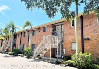 Main picture of 217 Airport Ave W