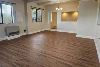 Main picture of 62 Woods St