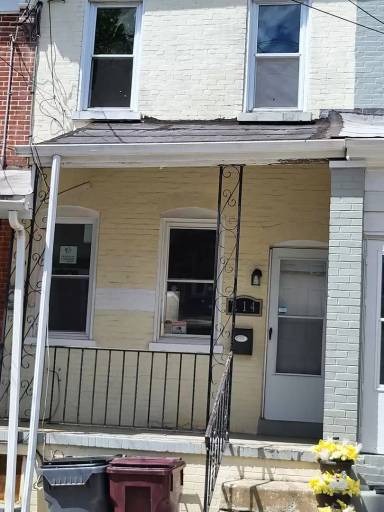 Main picture of 214 5th Ave