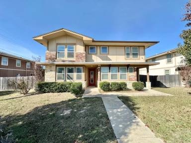 Main picture of 2320 Verna Lee Blvd
