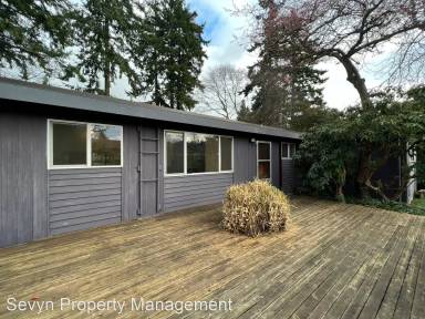 Main picture of 8310 234th St SW