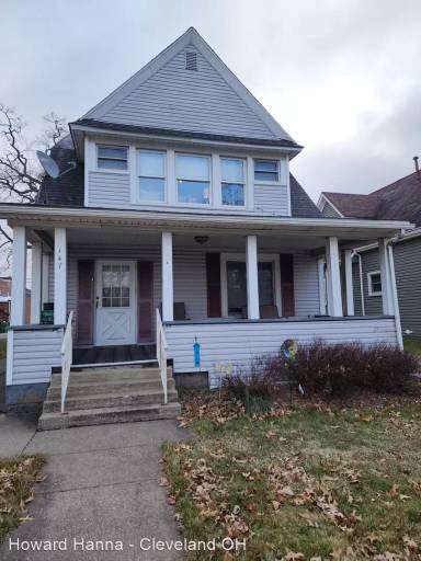 Main picture of 147 3rd St NW