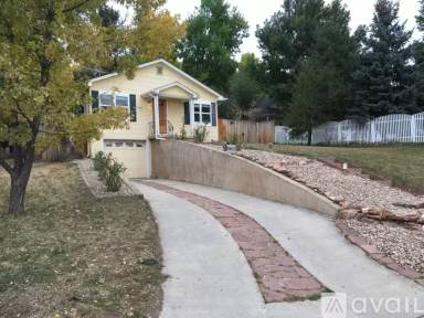Main picture of 2805 4th St