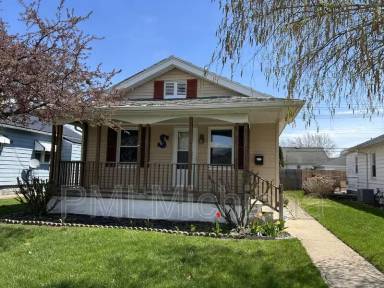 Main picture of 422 N State St