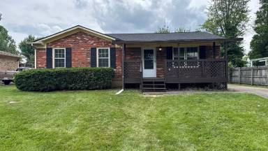 Main picture of 1814 Oakwood Dr