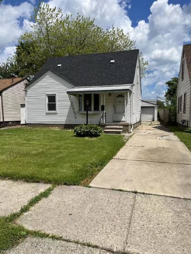 Main picture of 27540 Kaufman St