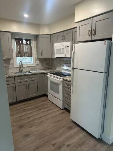 Main picture of 1031 Lawnton Ter