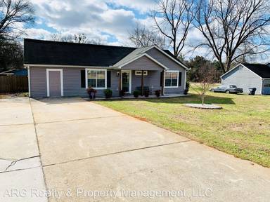 Main picture of 30 Highland Blvd