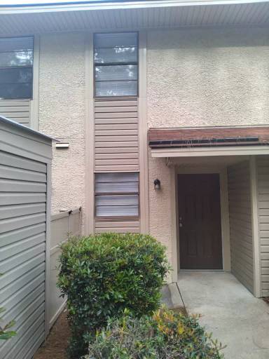Main picture of 901 Olmstead Dr Condos