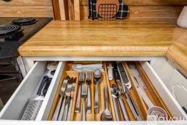 Main picture of 312 Warren St