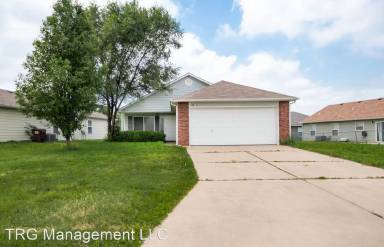 Main picture of 2707 E Conquest St