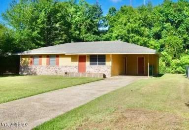 Main picture of 222 Tandy Dr
