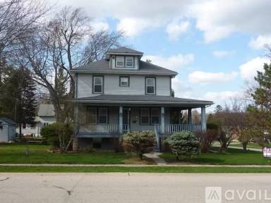 Main picture of 118 Harding Ave