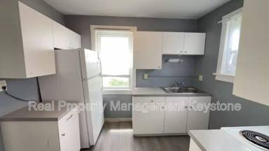 Main picture of 217 Spencer Ave