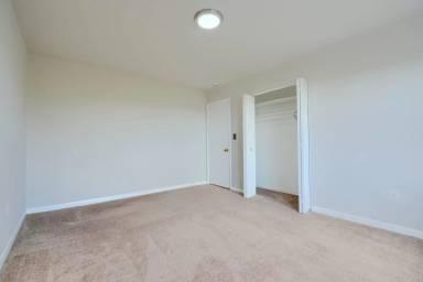 Main picture of 117 Talbott St