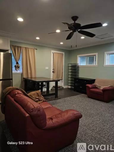 Main picture of 3800 Hillsdale Dr
