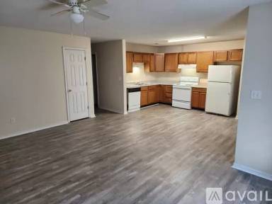 Main picture of Country Side Ln