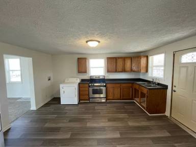 Main picture of 1826 N 14th St