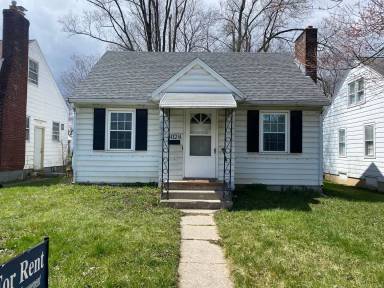 Main picture of 4022 Monroe St