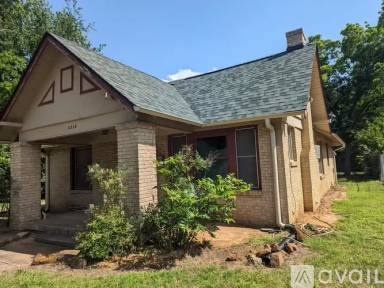 Main picture of 2528 Primrose Ave