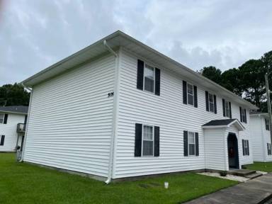 Main picture of 553 Corbin St