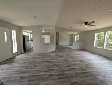 Main picture of 110 NE 68th Ct