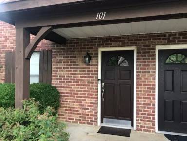 Main picture of 103 Edinburg Way
