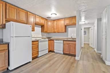 Main picture of Highlander Apartments