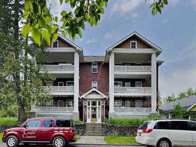 Main picture of 634 E 23rd Ave