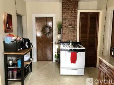 Main picture of 66 Morton Ave