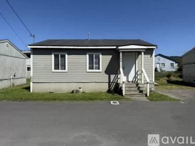 Main picture of 2346 Garnet St