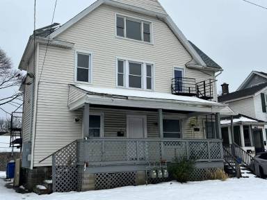 Main picture of 365 Troup St
