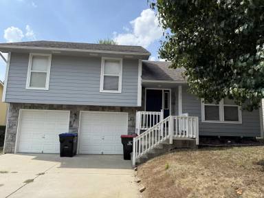 Main picture of 206 Parkway Dr