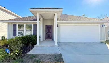 Main picture of 5320 Peach Dr