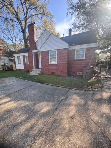 Main picture of 171 S Sage Ave