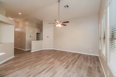 Main picture of 10226 E Capri Ave