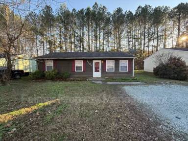 Main picture of 1200 Pecan Pl