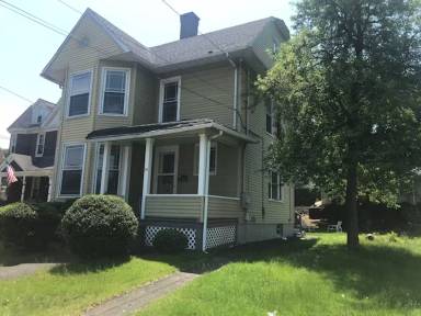 Main picture of 116 Howe Ave