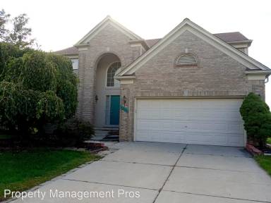 Main picture of 4350 Sherwood Cir