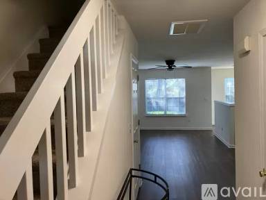 Main picture of 10718 Sleigh Bell Ln