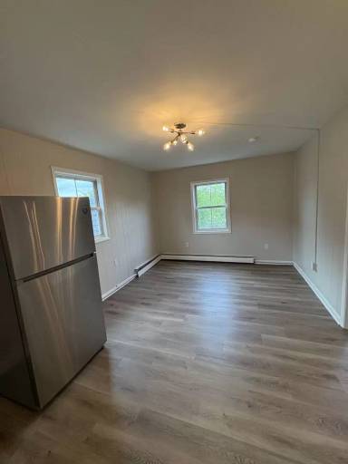 Main picture of 548 E High St