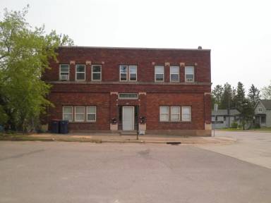 Main picture of 602 E 7th St