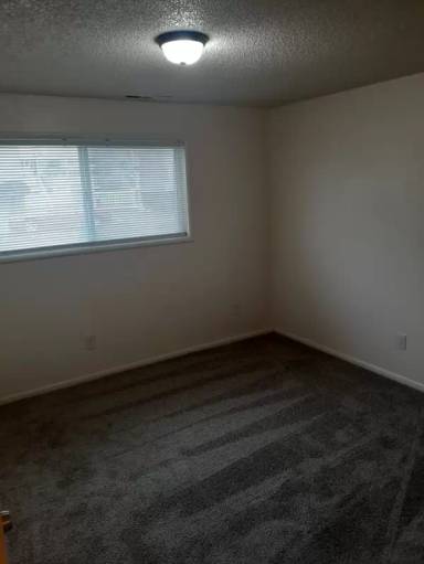 Main picture of 610 N Tweedt St