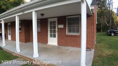 Main picture of 326 Miller St