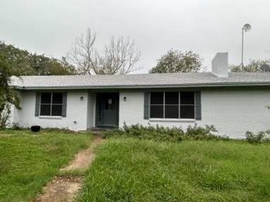 Main picture of 4961 State Highway 6