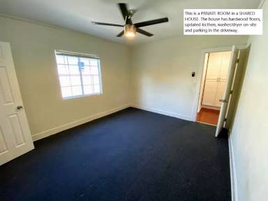 Main picture of 1328 W 74th St